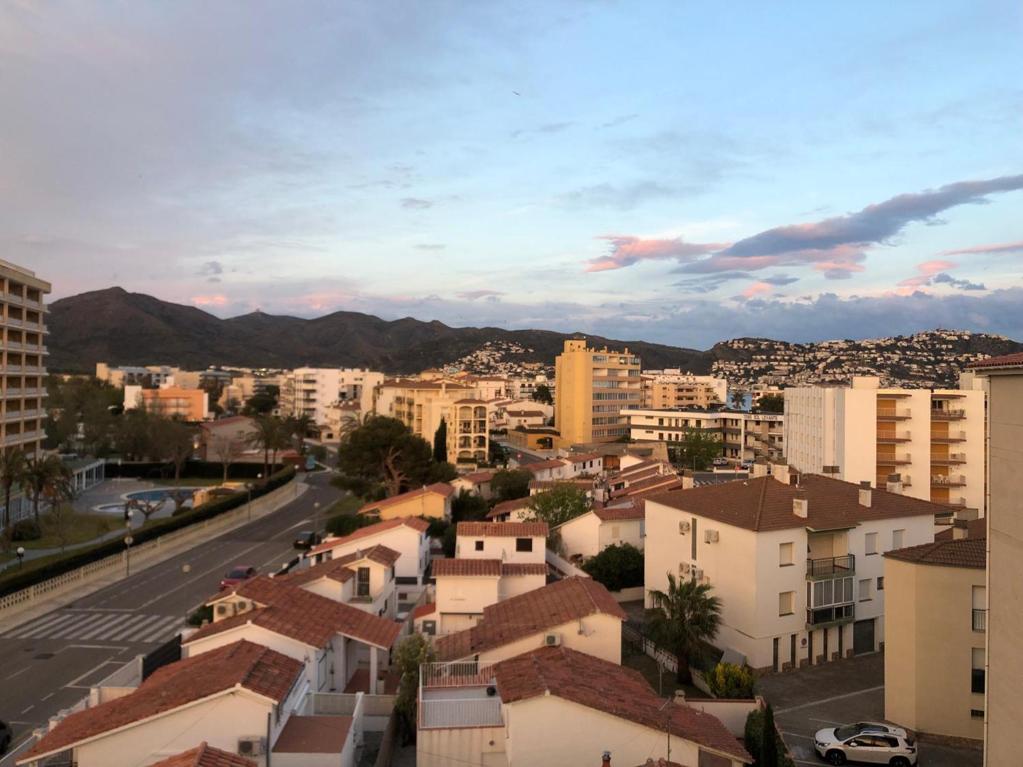 Climatise, 400m Plage, Parking Prive Et Wifi Appartement