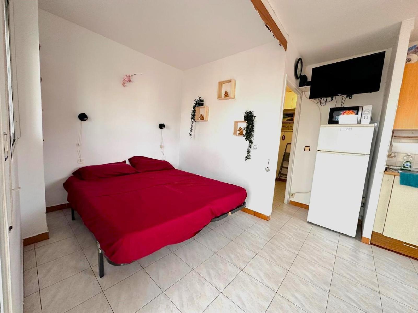 Climatise, 400m Plage, Parking Prive Et Wifi Appartement *